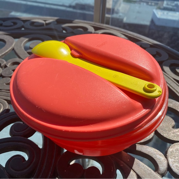 Tupperware - Lunch keeper with spoon - Picture 2 of 12